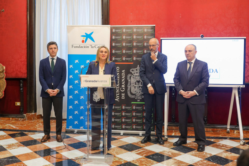 Firma de la renovación del convenio (GPMEDIA)