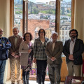 La delegada territorial de Desarrollo Educativo y FP de la Junta en Granada, María José Martín, ha mantenido una reunión con el equipo responsable de los festivales Festikids y Granada 2031 Unicaja Festival Fusión (JUNTA)