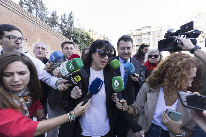 Juana Rivas a su llegada a los juzgados de Granada el pasado 30 de octubre de 2025. Archivo (ÁLEX CÁMARA - EUROPA PRESS) Juana Rivas a su llegada a los juzgados de Granada el pasado 30 de octubre de 2025. Archivo (ÁLEX CÁMARA - EUROPA PRESS)