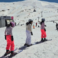 Esquiadores en Sierra Nevada durante la Semana Santa de 2026 (CETURSA/