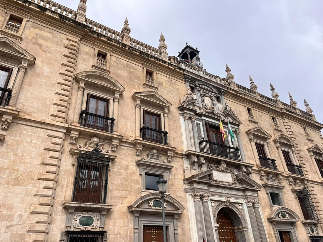 Fachada de la Real Chancillería de Granada, sede del TSJA y de las secciones penales de la Audiencia de Granada (EUROPA PRESS)