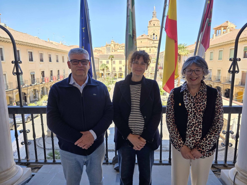 (AYTO. GUADIX) (AYTO. GUADIX)