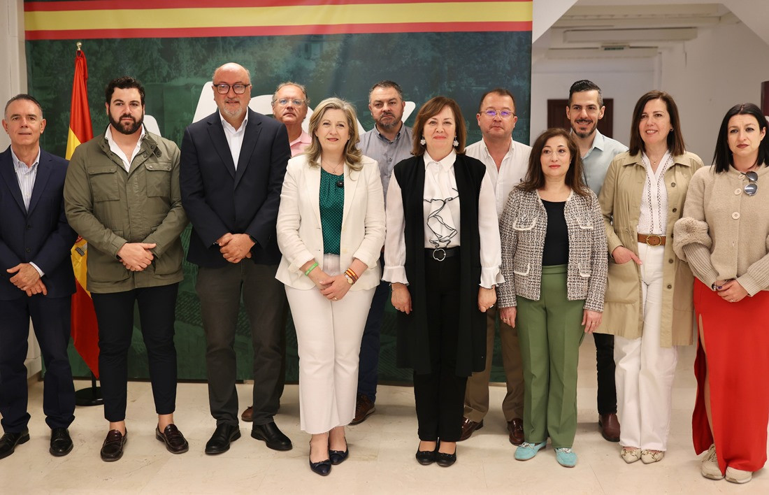 ox ha presentado este lunes su candidatura en Granada para las elecciones andaluzas del próximo 17 de mayo (GPMEDIA)