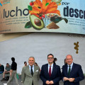 El presidente de la Mancomunidad de Municipios de la Costa Tropical, Rafael Caballero, junto al director general de Turismo del Ayuntamiento de Sevilla, Juan José Domínguez (MANCOMUNIDAD COSTA TROPICAL)