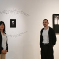 La diputada provincial de Cultura y Educación, Pilar Caracuel, ha presentado la exposición 'Amigo Virgilio', junto al artista granadino Aureliano Santa-Olalla, (DIPUTACIÓN DE GRANADA)