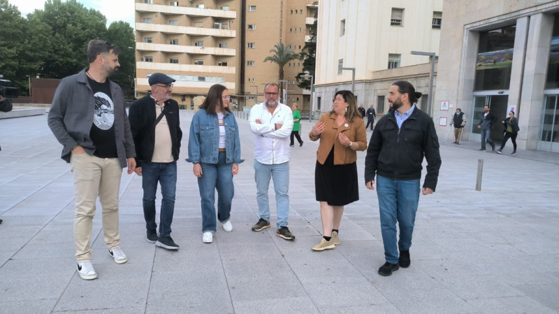 (POR ANDALUCÍA)