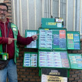 El sorteo de la ONCE de este pasado lunes ha dejado una parte de su suerte en la localidad granadina de Huétor Vega con 350.000 euros en premios gracias al vendedor Federico Alonso