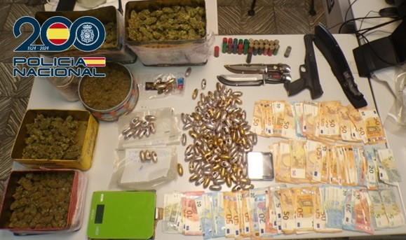 Droga intervenida (POLICIA NACIONAL) Droga intervenida (POLICIA NACIONAL)