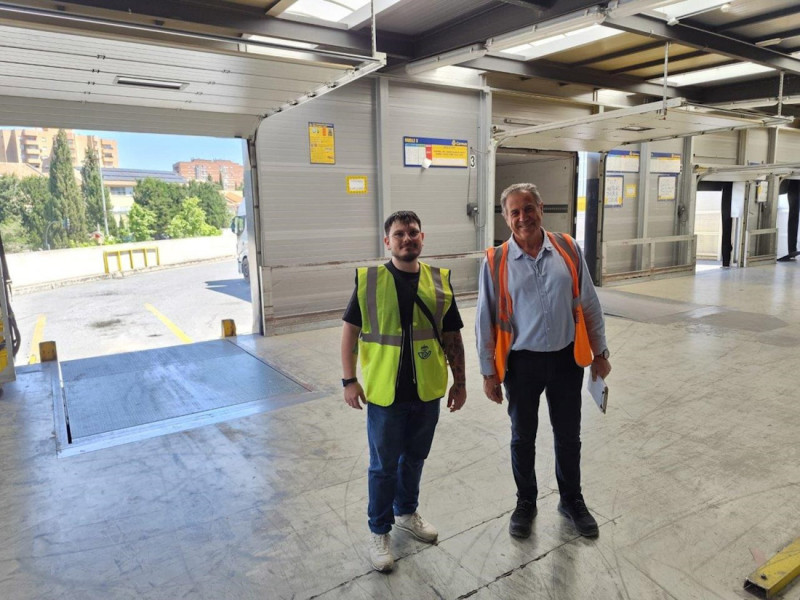 Visita al Centro de Tratamiento Automatizado de Granada de Correos (CORREOS) Visita al Centro de Tratamiento Automatizado de Granada de Correos (CORREOS)