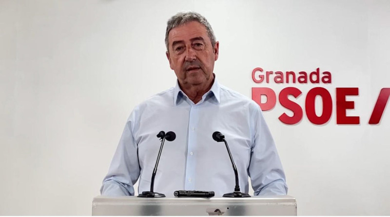 IU acusa al alcalde de Benalua, Manuel Martínez de falta de transparencia (PSOE) IU acusa al alcalde de Benalua, Manuel Martínez de falta de transparencia (PSOE)