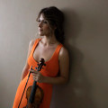 La violinista ítalo-estadounidense Francesca Dego es reconocida internacionalmente por la profundidad de sus interpretaciones y su impecable técnica estará en Úbeda y en Granada junto a la OGC para esta clausura de temporada (OCG)