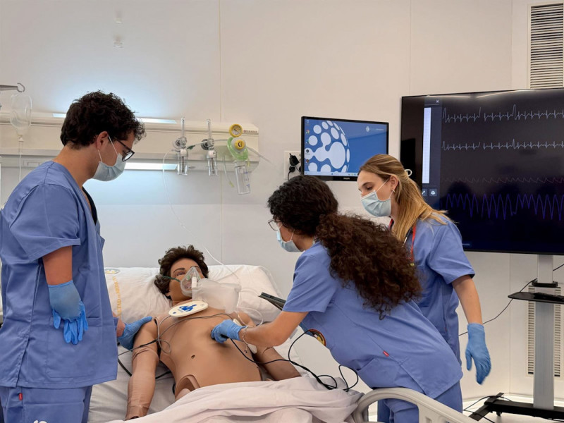 La Facultad de Medicina de la UGR cuenta con nuevas infraestructuras (UNIVERSIDAD DE GRANADA) La Facultad de Medicina de la UGR cuenta con nuevas infraestructuras (UNIVERSIDAD DE GRANADA)
