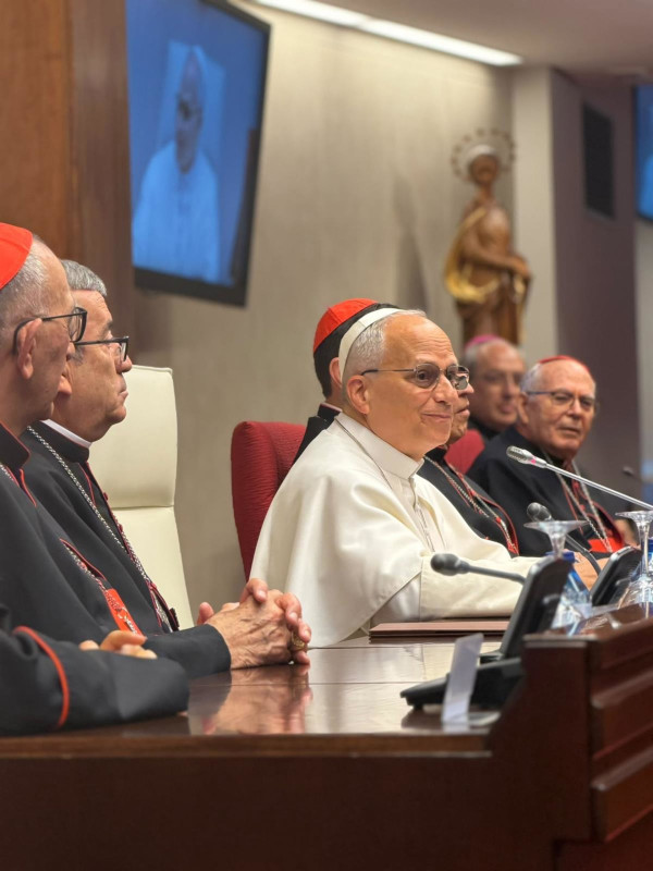 León XIV se ha reunido con los obispos de España en la sede de la Conferencia Episcopal Española (ARZOBISPADO DE GRANADA) León XIV se ha reunido con los obispos de España en la sede de la Conferencia Episcopal Española (ARZOBISPADO DE GRANADA)