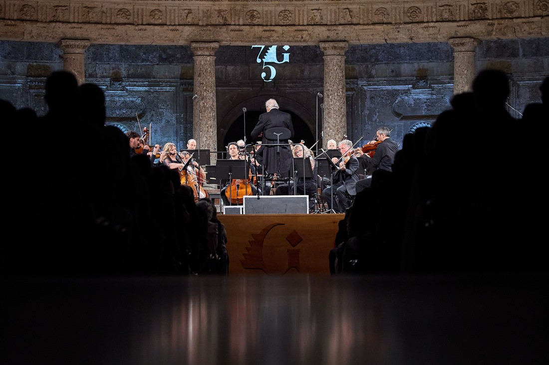 Actuación de la  Orchestra del Maggio Musicale Fiorentino en el Palacio Carlos V (FERMÍN RODRÍGUEZ)