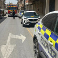 Bomberos, Policía Local y Guardia Civil asisten tras la llamada de alerta de un incendio en la avenida Argentina de Maracena (POLICÍA LOCAL DE MARACENA)