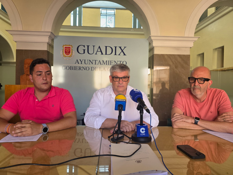 (AYTO. GUADIX) (AYTO. GUADIX)