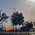 Incendio en una nave del Polígono Juncaril de Maracena (DIPUTACIÓN DE GRANADA)