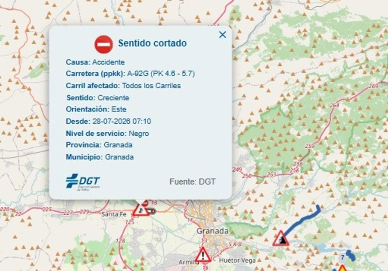 Cortada al tráfico la A-92G por el accidente de un camión a la altura de Santa Fe (DGT)