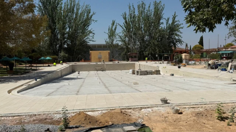 Obras de la piscina municipal de Peligros (AYTO. PELIGROS)