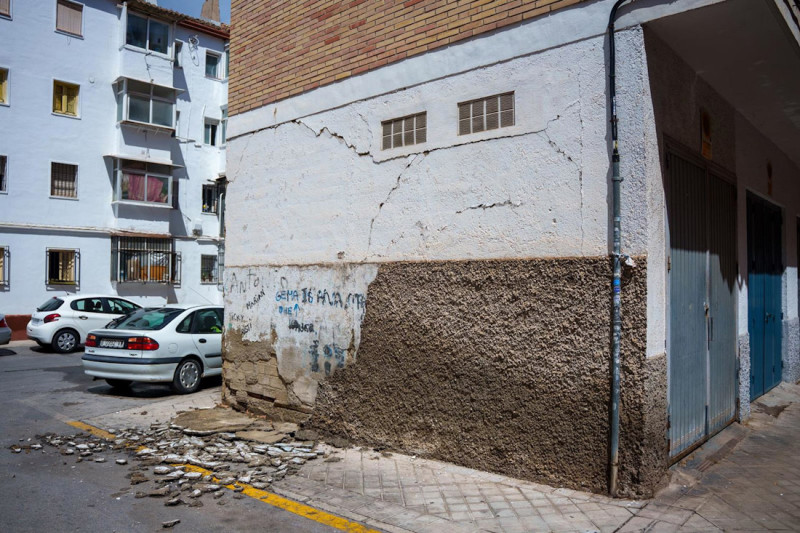 Consecuencias del terremoto de magnitud 5 en edificios y viviendas de la ciudad de Granada del pasado viernes. Imagen de archivo (FRANCISCO J. OLMO - EUROPA PRESS)