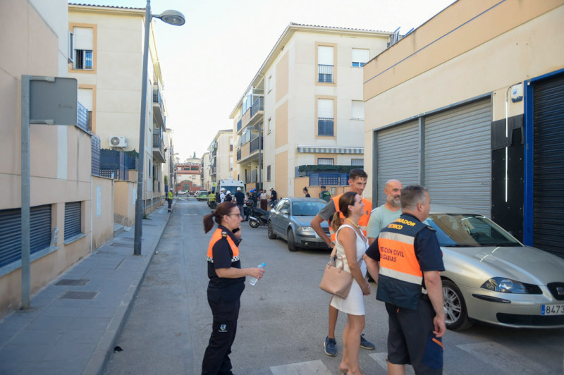 Desalojo en Las Gabias (GPMEDIA)
