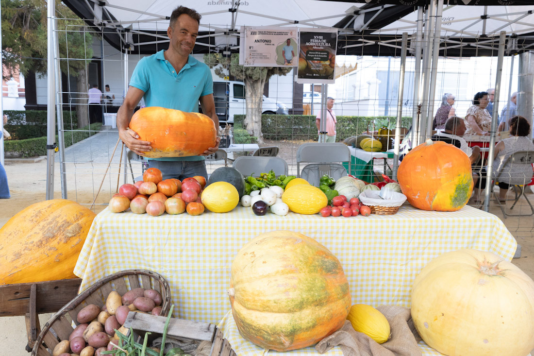 XVIII Feria Agrícola y Artesanal (AYTO. ALHENDIN)