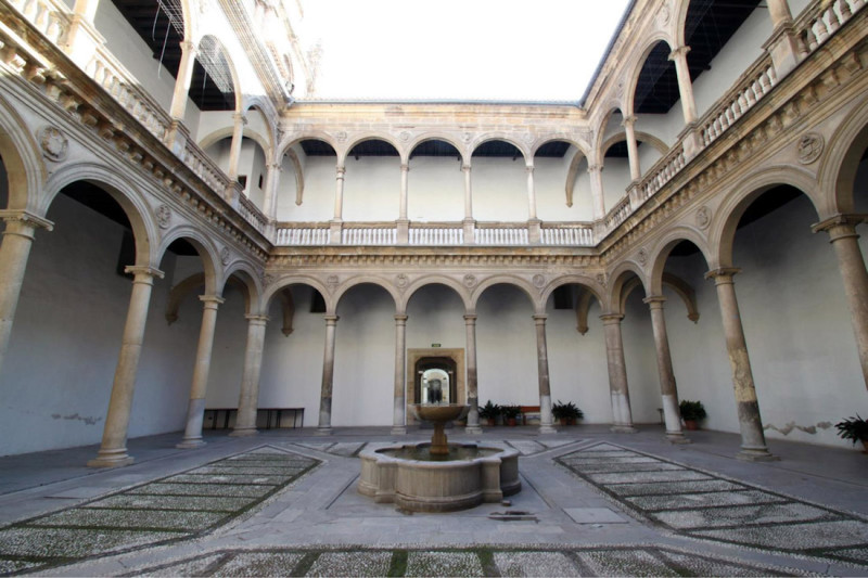 Vista de uno de los edificios de la Universidad de Granada (UNIVERSIDAD DE GRANADA) Vista de uno de los edificios de la Universidad de Granada (UNIVERSIDAD DE GRANADA)