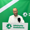 El responsable de Adelante Andalucía en Granada, Néstor Salvador, en una atención a los medios. Imagen de archivo (ADELANTE ANDALUCÍA)