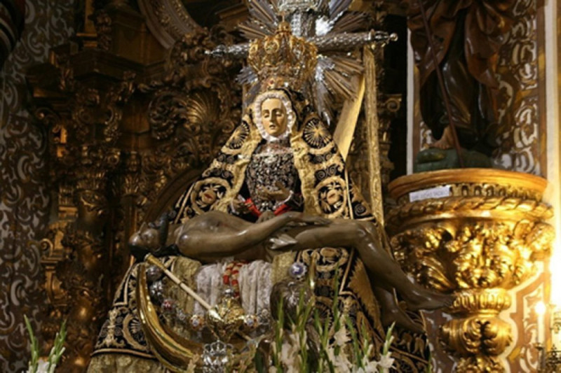 Imagen de la Virgen de las Angustias, patrona de Granada, que este domingo será trasladada a partir de las 7,00 horas, desde su Basílica hasa la Parroquia del Sagrario-Catedral (ARCHIDIÓCESIS DE GRANADA) Imagen de la Virgen de las Angustias, patrona de Granada, que este domingo será trasladada a partir de las 7,00 horas, desde su Basílica hasa la Parroquia del Sagrario-Catedral (ARCHIDIÓCESIS DE GRANADA)