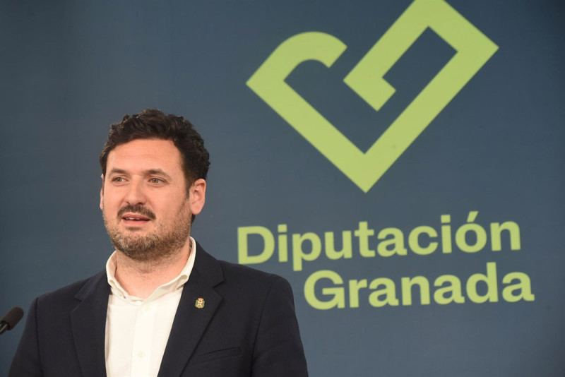 El diputado de Centros Sociales, Mayores y Juventud, Roberto González, en una imagen de archivo (DIPUTACIÓN DE GRANADA) El diputado de Centros Sociales, Mayores y Juventud, Roberto González, en una imagen de archivo (DIPUTACIÓN DE GRANADA)