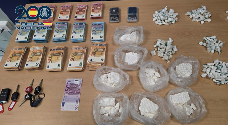 Dinero y drogas intervenidas en la operación Malsa (POLICIA NACIONAL)