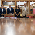 Firma del convenio (UGR)