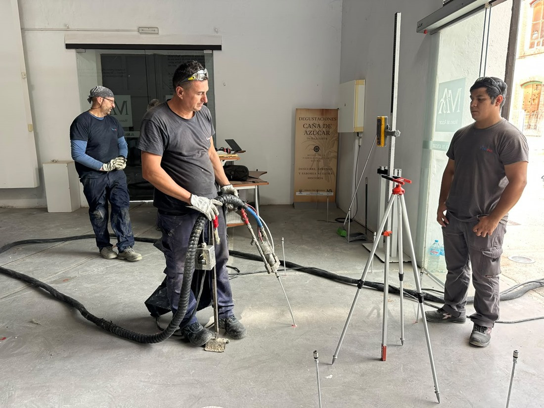 Obras en el almacén de azúcar (AYTO. MOTRIL)
