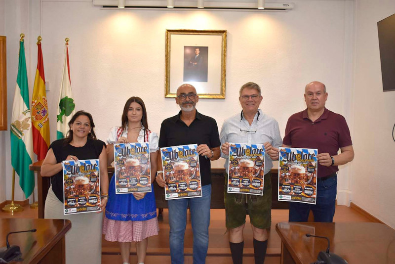 Presentación del Oktoberfest (ALBOLOTE INFORMACIÓN) Presentación del Oktoberfest (ALBOLOTE INFORMACIÓN)