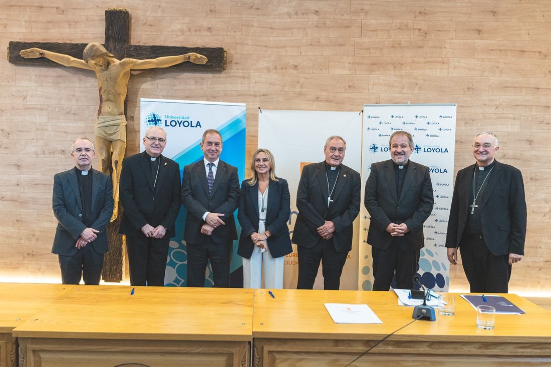 Acto de apertura del Curso académico (UNIVERSIDAD DE LOYOLA)