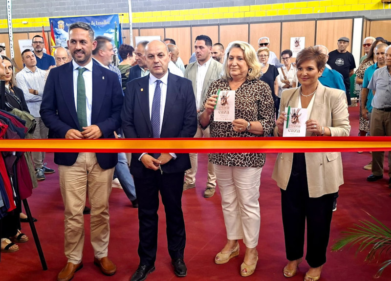 Inauguración de la Feria de la caza de Iznalloz (JUNTA) Inauguración de la Feria de la caza de Iznalloz (JUNTA)