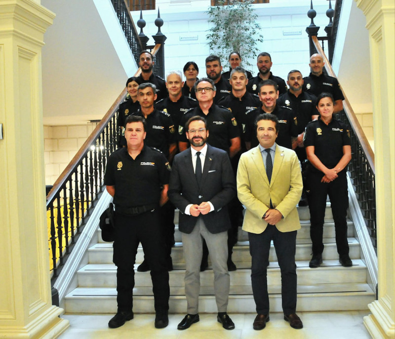 Presentación de los nuevos agentes de la Policía adscrita (JUNTA)