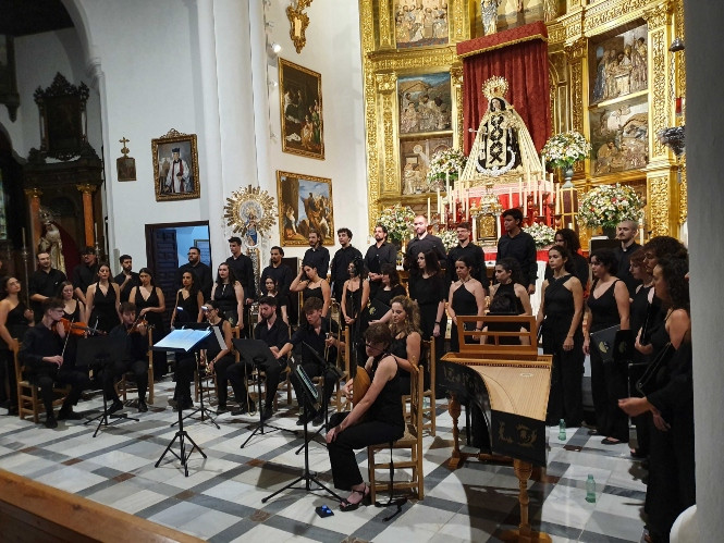 Coro Joven de andalucia(AYTO. GUADIX)