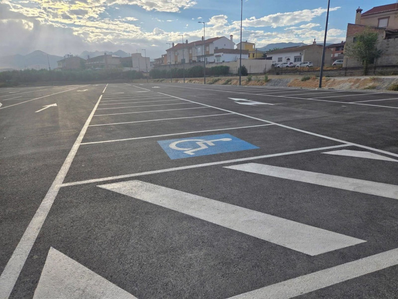 Nueva bolsa de aparcamiento con más de 100 plazas gratuitas en el municipio de Otura (AYUNTAMIENTO DE OTURA) Nueva bolsa de aparcamiento con más de 100 plazas gratuitas en el municipio de Otura (AYUNTAMIENTO DE OTURA)