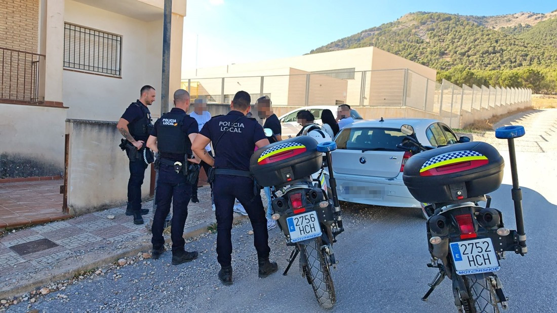 (POLICIA LOCAL DE ÍLLORA)