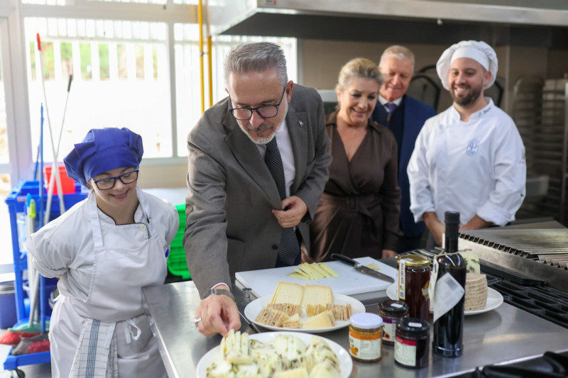 Visita a Quesandaluz (GPMEDIA)