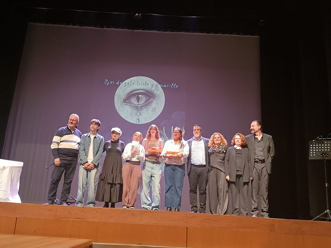 Recital poético-musical ‘Ojos de gato triste y amarillo’ (AYTO. GUADIX)